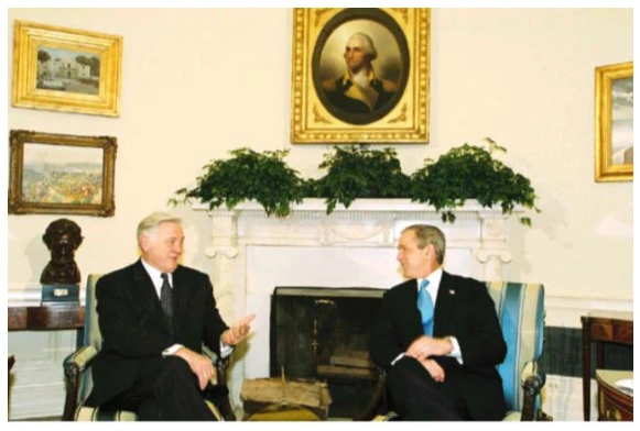 Figure 2 Lithuanian President Valdas Adamkusi meets with the U.S. President George Walker Bush on January 17, 2002, in the White House, Washington D.C. (LRP 2002)